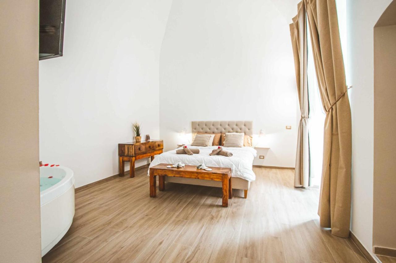 Cas358 Luxury Suite Bari Zewnętrze zdjęcie