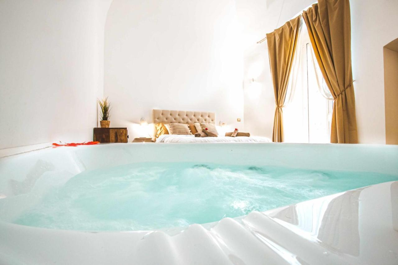 Cas358 Luxury Suite Bari Zewnętrze zdjęcie